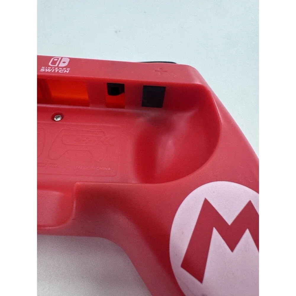 Nintendo Switch Super Mario Pro Player Mario Joy-Con Grip